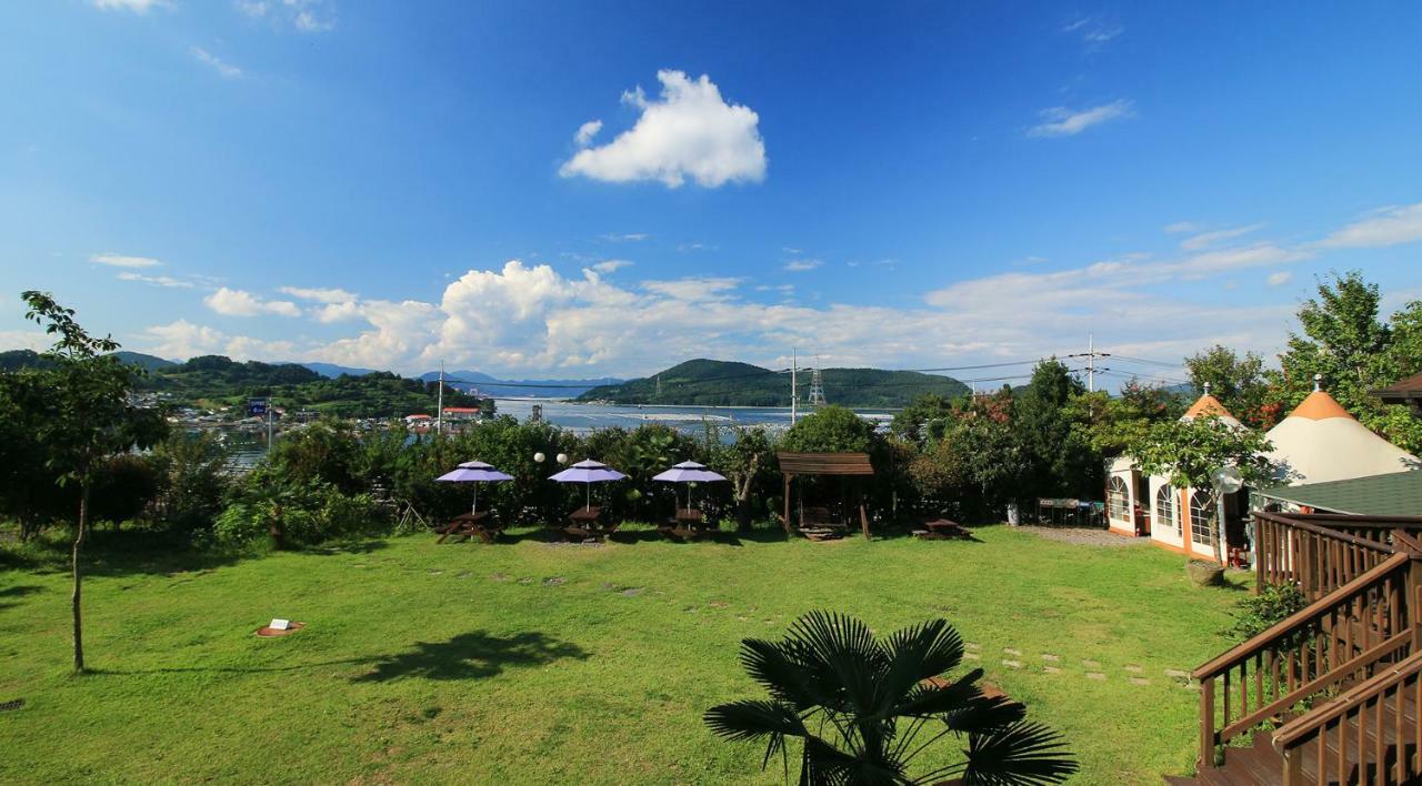 Tongyeong Paper Island Pension エクステリア 写真