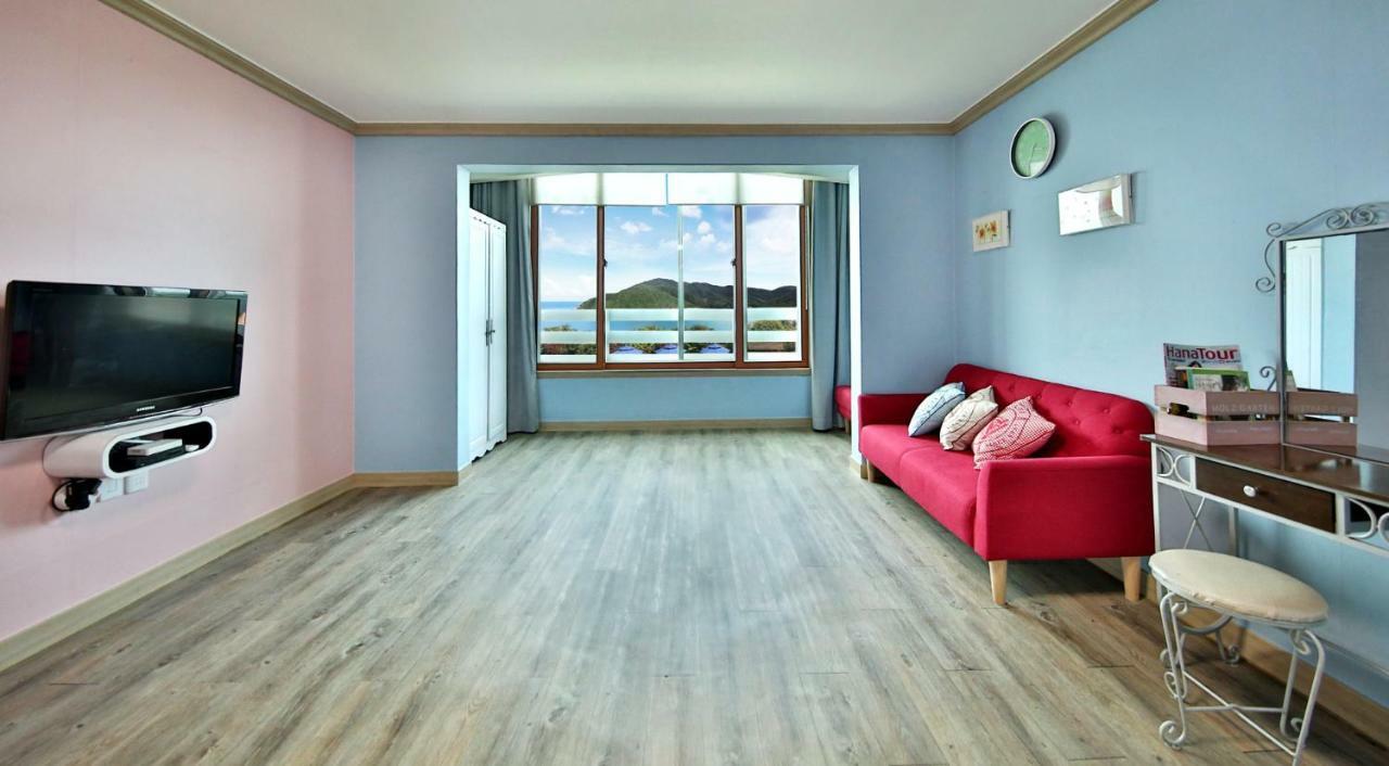 Tongyeong Paper Island Pension エクステリア 写真