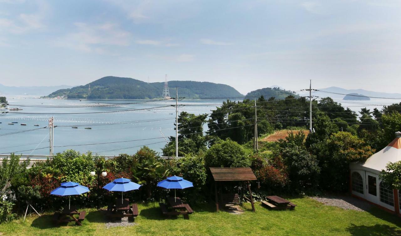 Tongyeong Paper Island Pension エクステリア 写真